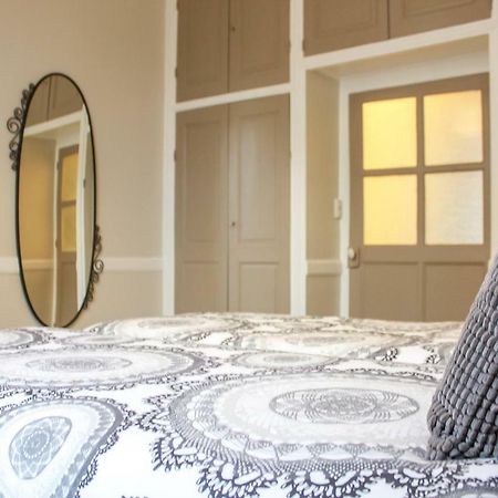 Appartement Passe Partout Lucenay-l'Eveque Exteriér fotografie
